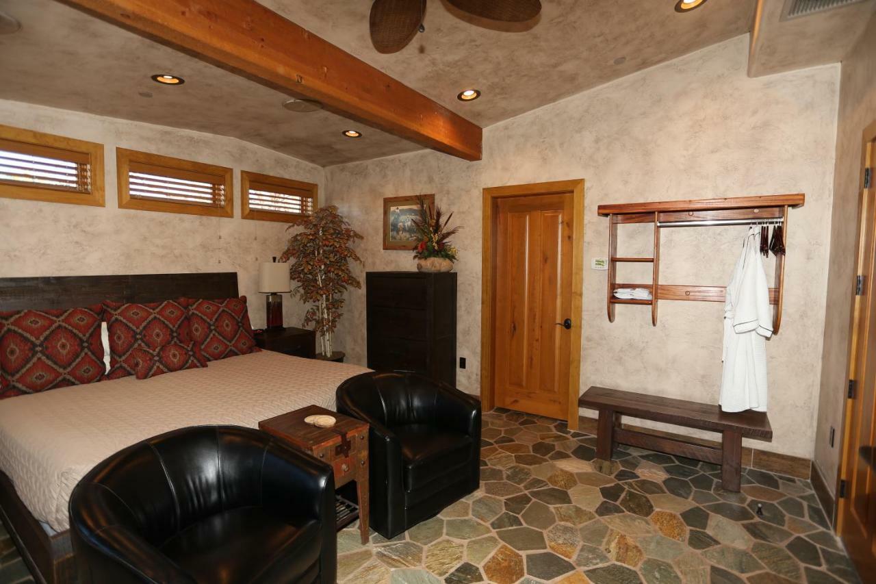 Cougar Ridge Lodge - Casitas Torrey Exterior foto